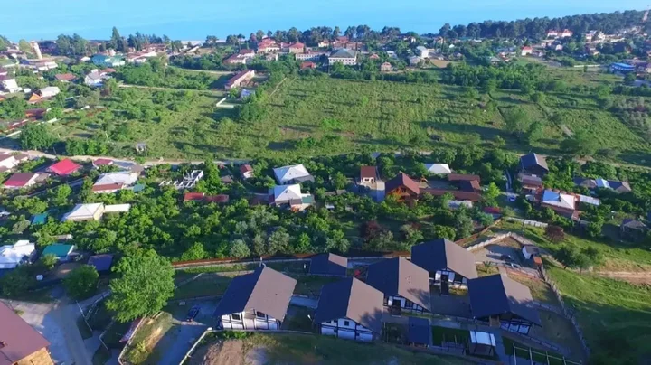 Лдзаа: Lastochka Hotel