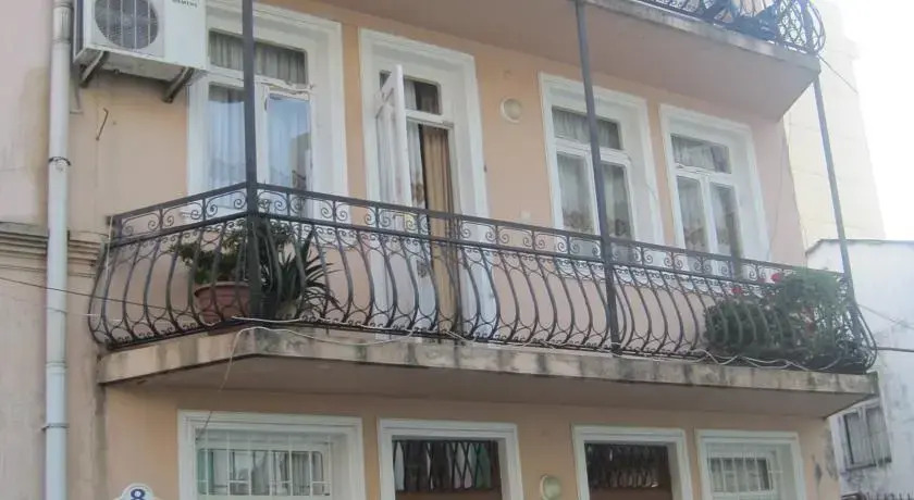 Батуми: Mataxa Guest House