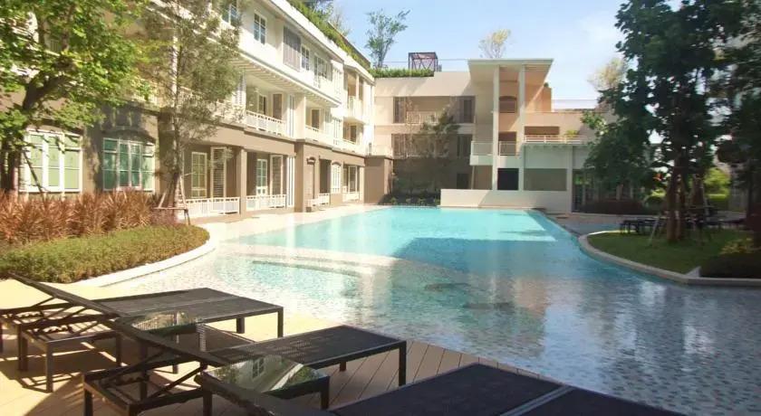 Хуахин: Pool Access at Autumn Hua Hin Resort