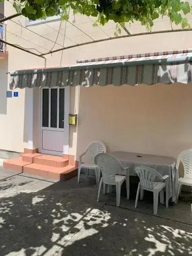 Тиват: GuestHouse Marina