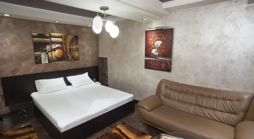 Ереван: XY Hotel