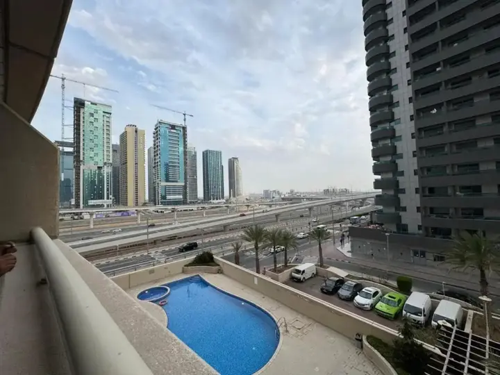 Дубай: Nirvana Holiday Homes -Dream Tower 1, Dubai Marina