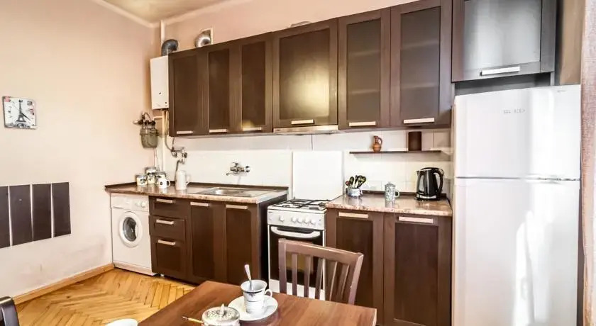 Тбилиси: Hotel Dayroom Uznadze St.#2