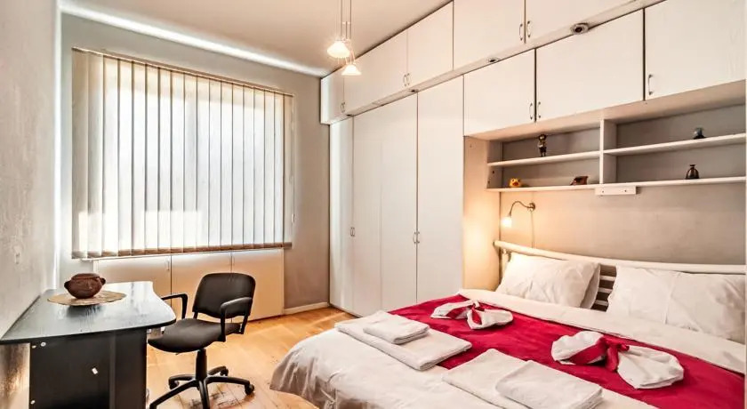 Тбилиси: Hotel Dayroom Uznadze St.#2
