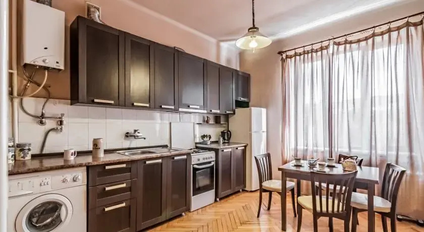 Тбилиси: Hotel Dayroom Uznadze St.#2