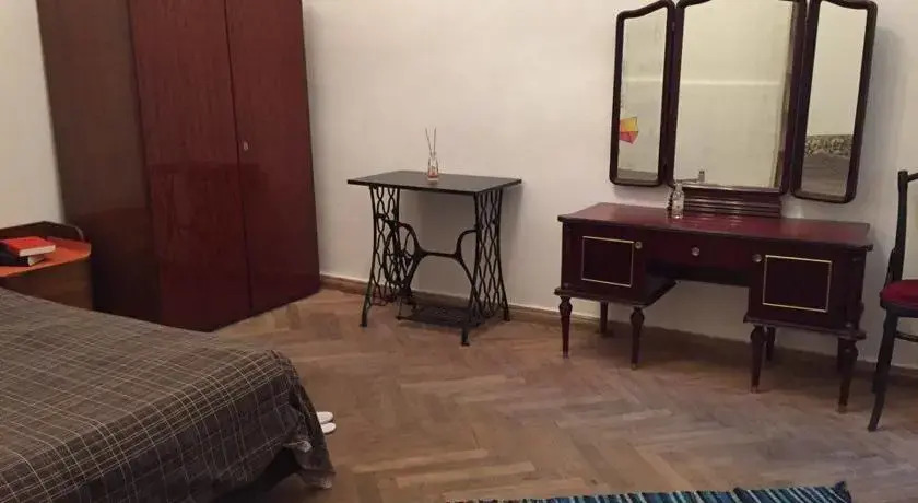 Тбилиси: HoneyLike Hostel Tbilisi