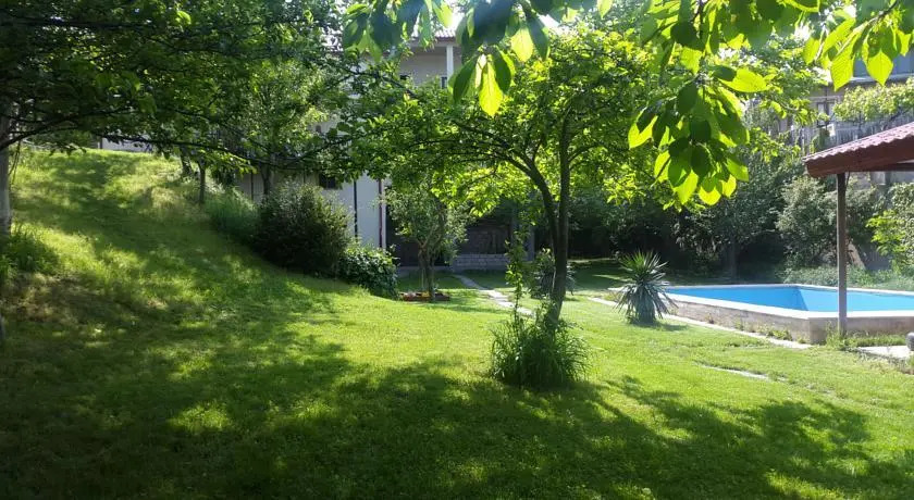 Тбилиси: Vacation House Rustaveli