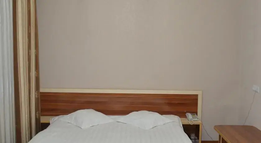 Астана: Hotel Tarlan