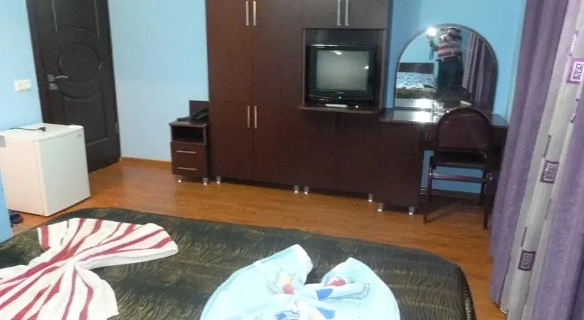 Батуми: Guest House Lux