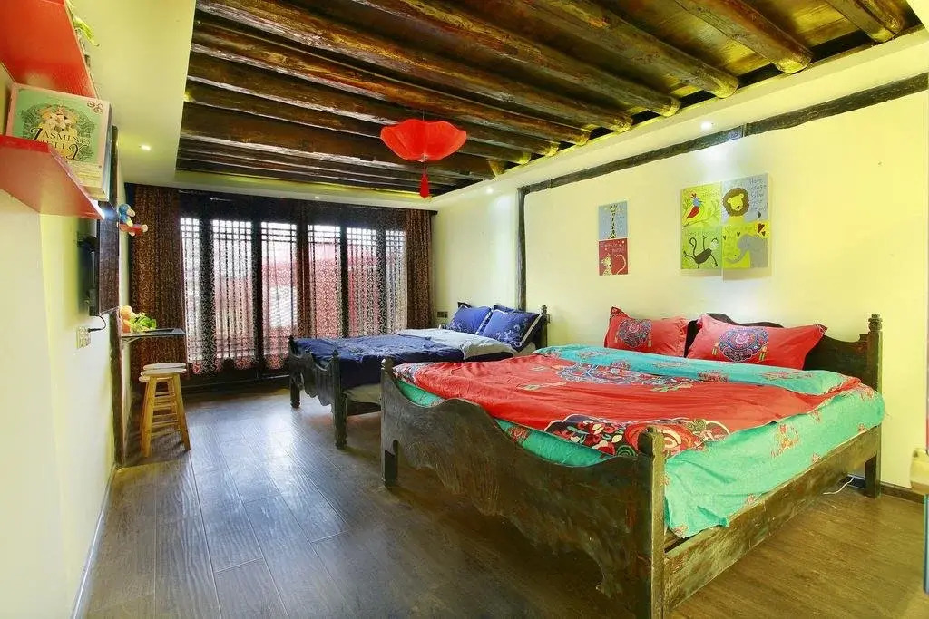 Лицзян: Xiaojudeng Hostel Menghui Tangchao