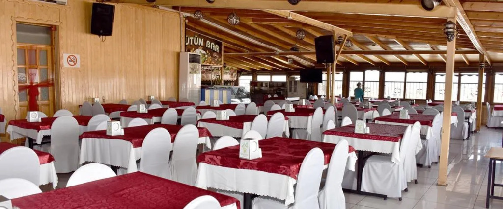 Акхисар: Hotel Tütün