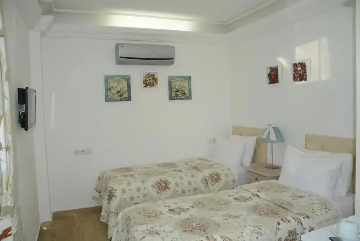 Дальян: Berg Hotel
