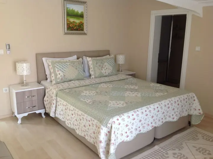 Дальян: Berg Hotel