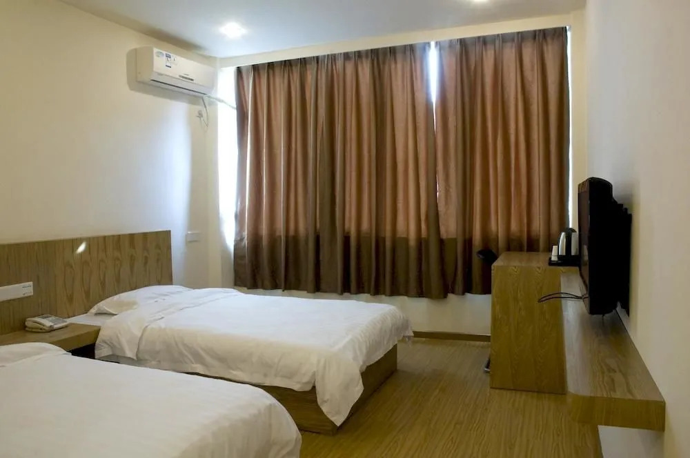 Шаогуань: Loft Inn Shaoguan Jiefang Road Branch