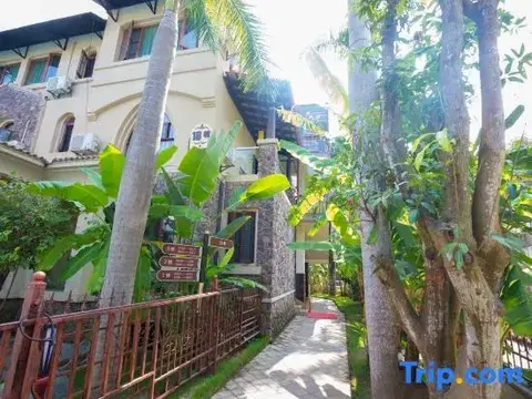 Цзинхун: Xishuangbanna Lanzhu Villa Hotel