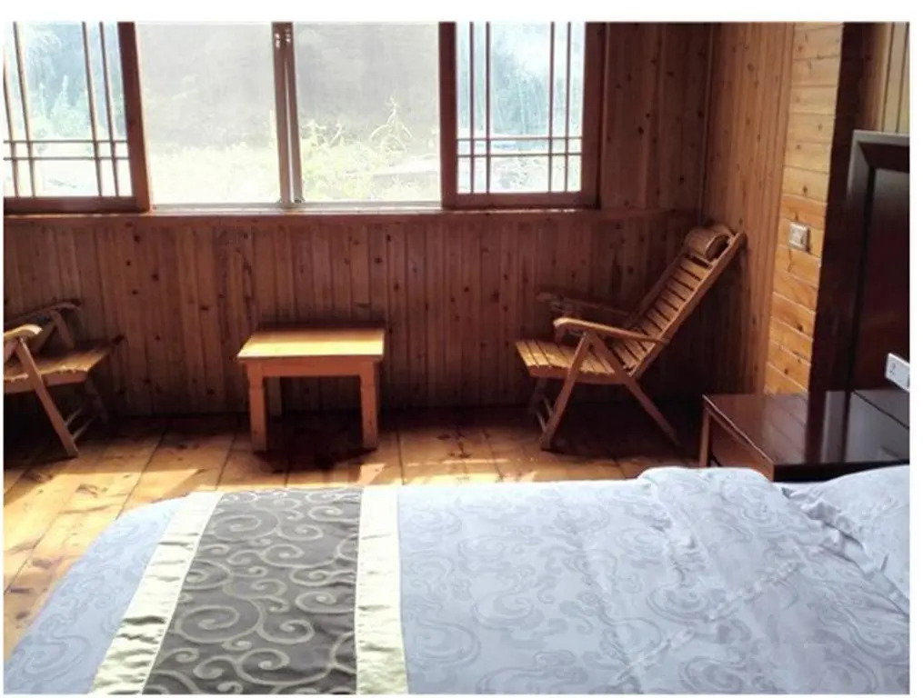 Лучжоу: Luzhou Xinhua Inn