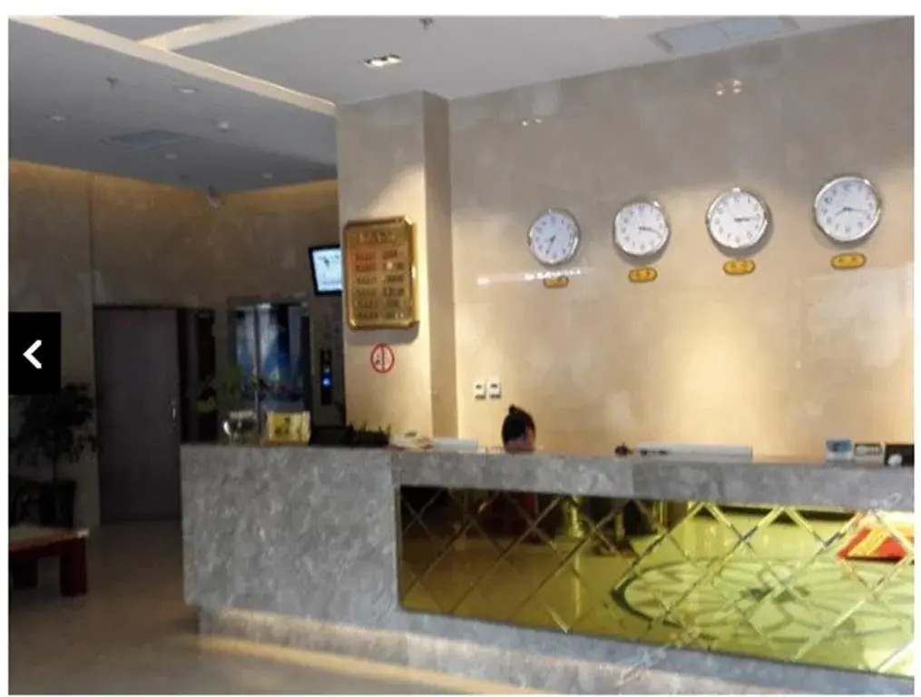 Лучжоу: Luzhou Xinhua Inn