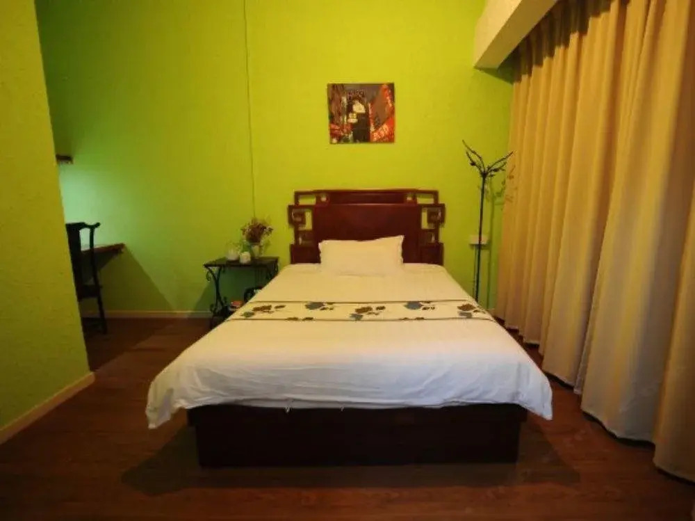 Дунъян: Rongyi Hengdian Hostelling International