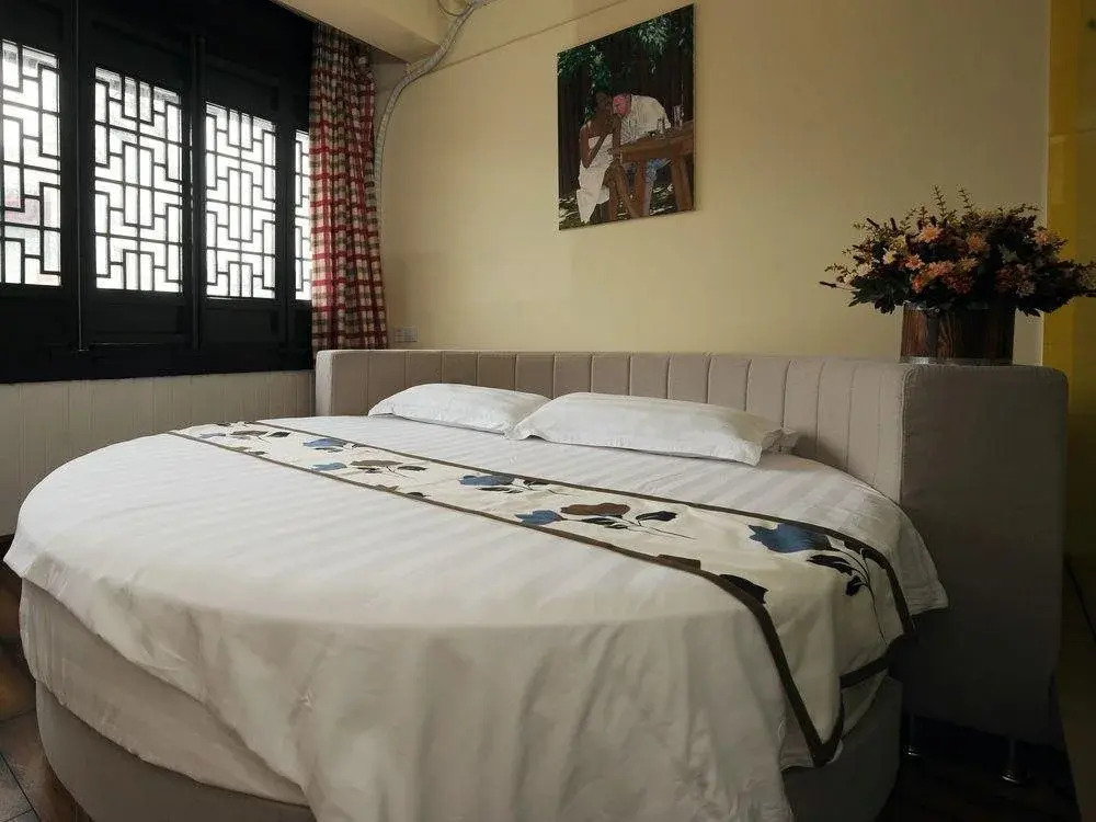 Дунъян: Rongyi Hengdian Hostelling International