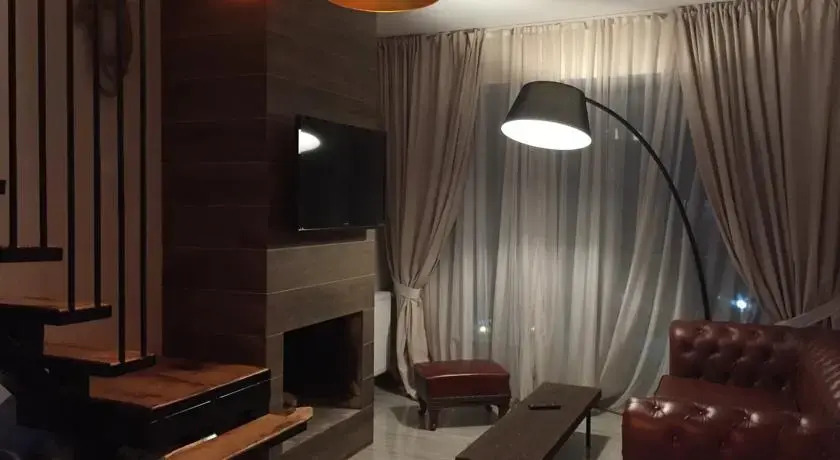 Duplex with fireplace — фото 4