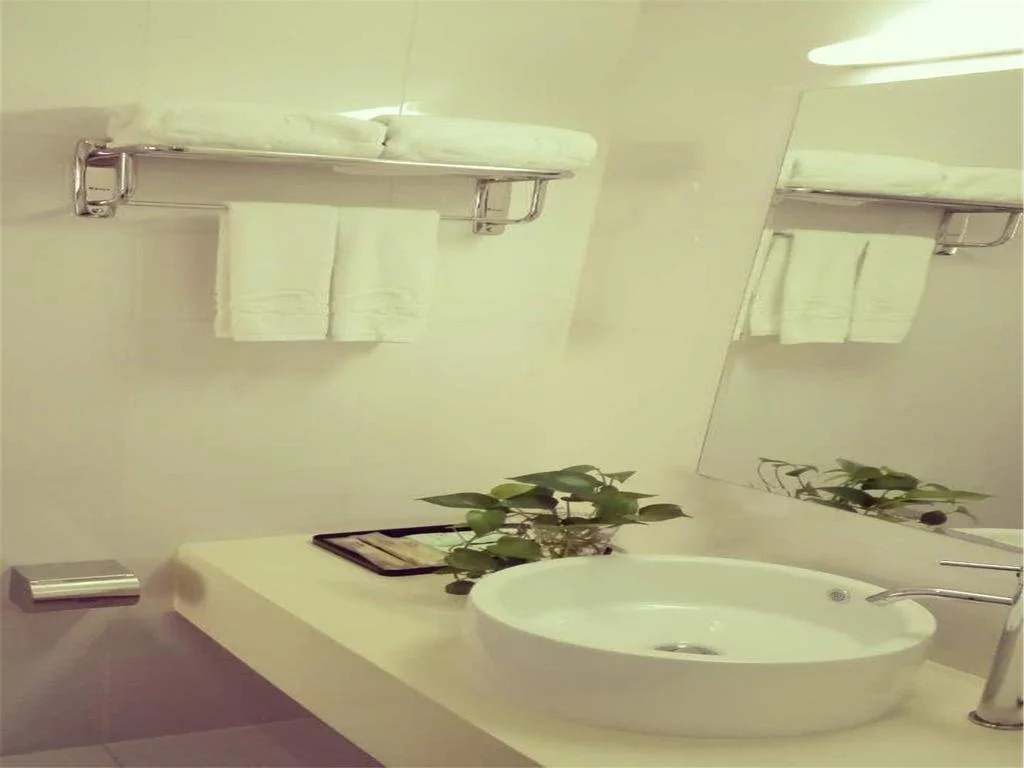 Далянь: RYM Hotel Dalian Renmin Road