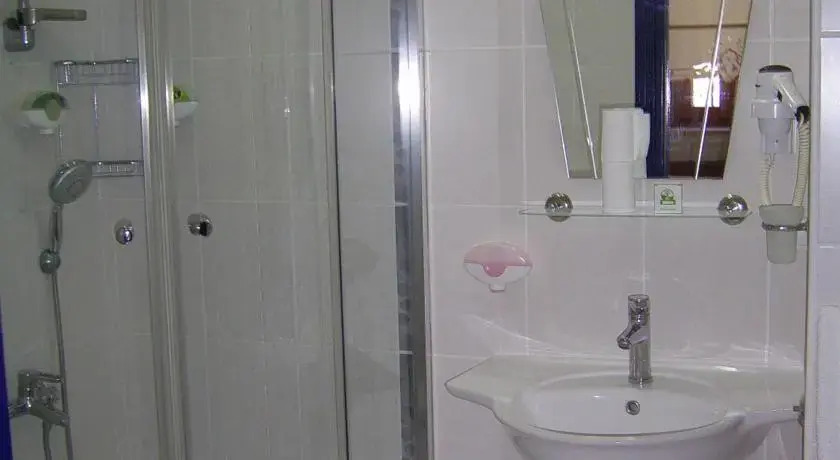 Айвалык: Butik Sizmahan