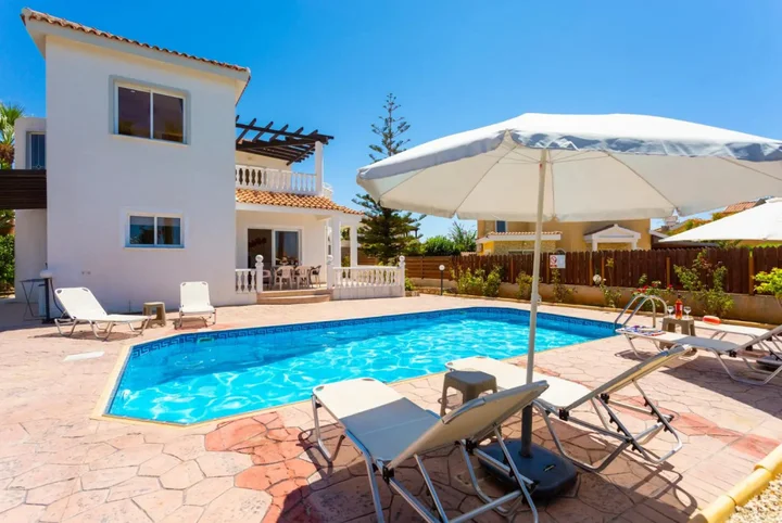 Пейя: Queens Paradise-Villa Vasilia