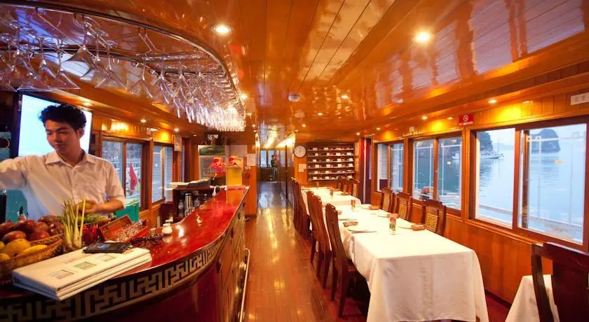 Alova Gold Cruises Ha Long — фото 1