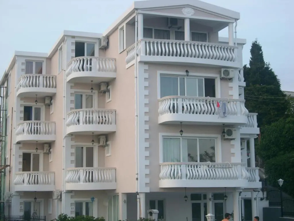 Ульцинь: Apartments Adriatik