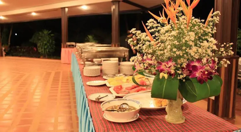 Тха-Май-Руак: Thai Diamond Land Kaengkrachan