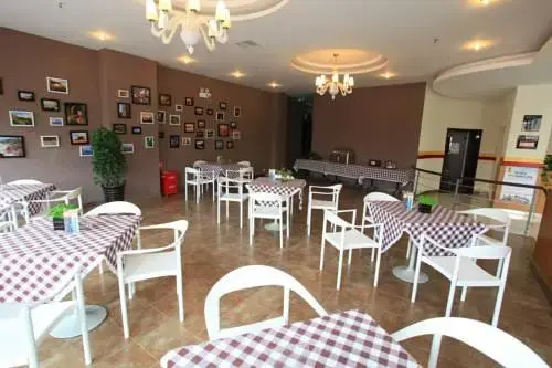 Сичан: Super 8 Hotel Xichang Hangtian
