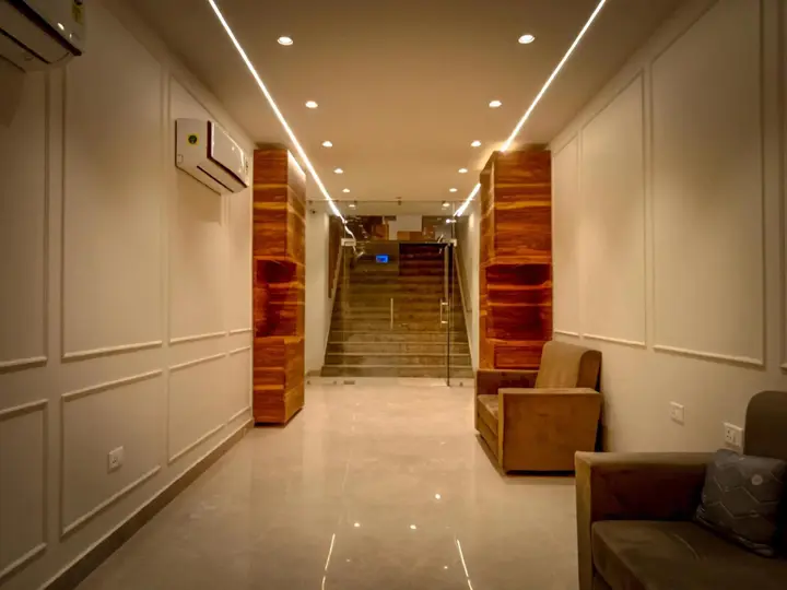 Агра: Hotel Suryam Palace