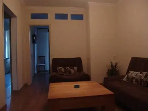 Тбилиси: New House Hotel