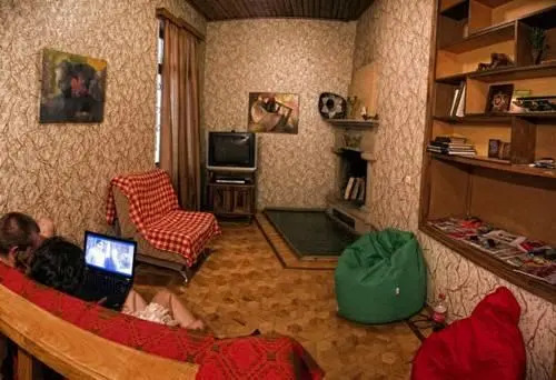 Тбилиси: Nest Hostel