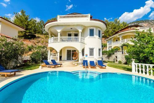 Даламан: Lakestone Villa