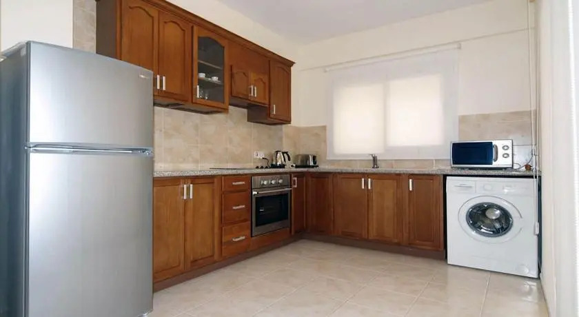 Лимассол: Halcon Molos Apartment