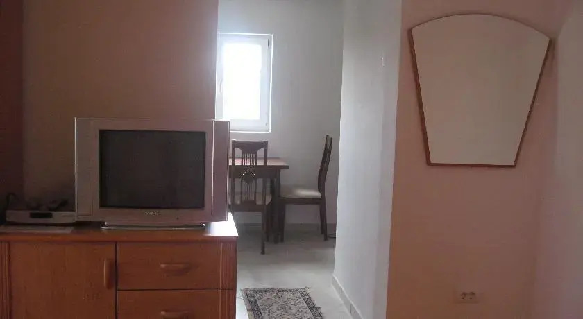 Жабляк: Apartments Popović