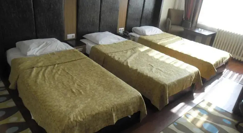 Унье: Difana Hotel