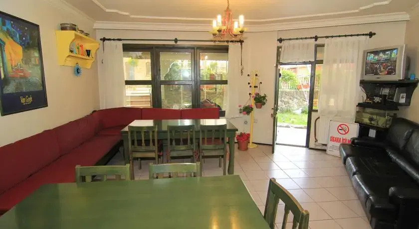 Бартын: Kuskayasi Pension