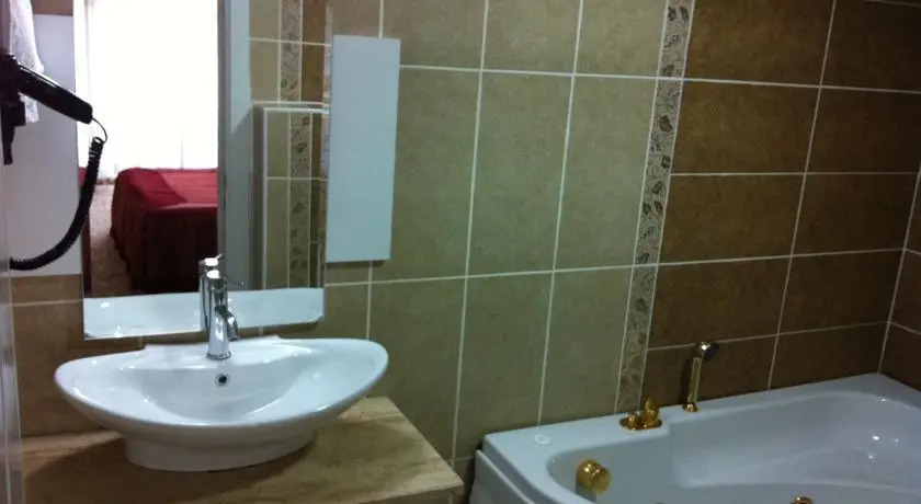 Эскишехир: Uysal Termal Hotel