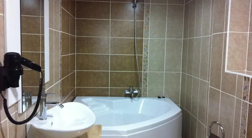 Эскишехир: Uysal Termal Hotel