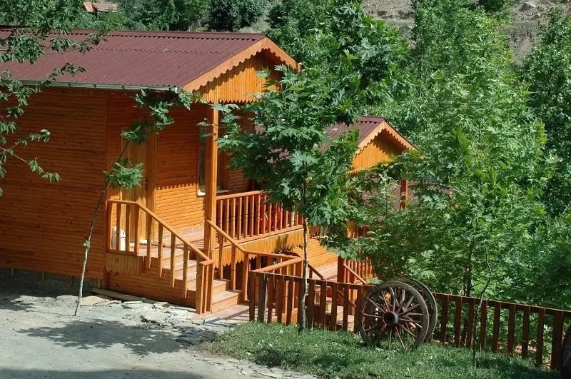 Buyukcakir: Kapuzbasi Selale Motel