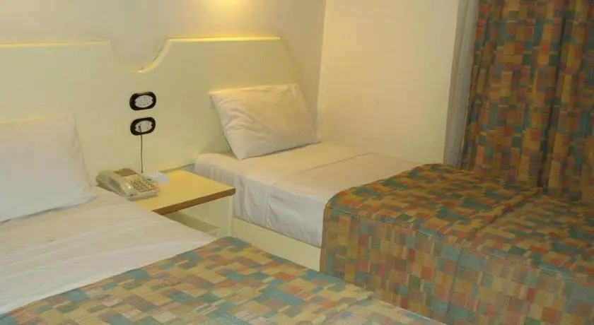 Луксор: Little Garden Hotel