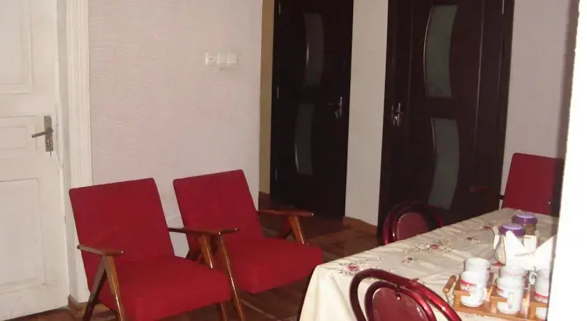 Кутаиси: Hostel Mana