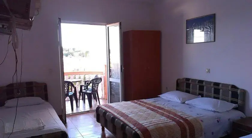 Ульцинь: Apartments Luka
