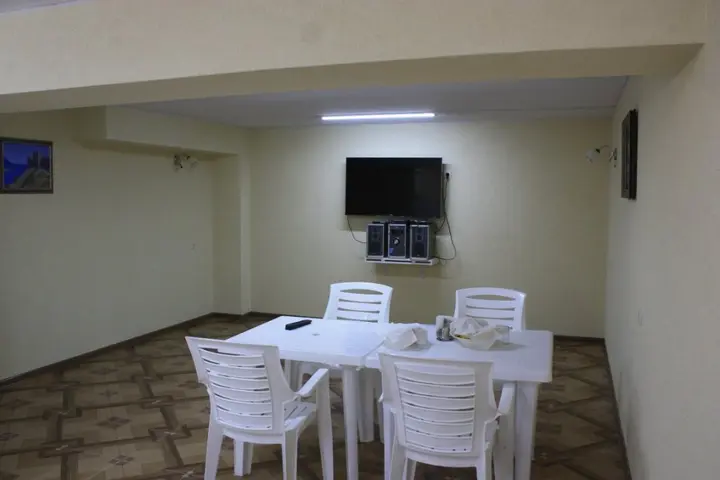 Весёлое: Solnechnyij Guest House