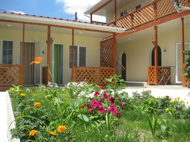 Весёлое: Solnechnyij Guest House