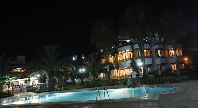 Мармарис: Hotel Hisaronu