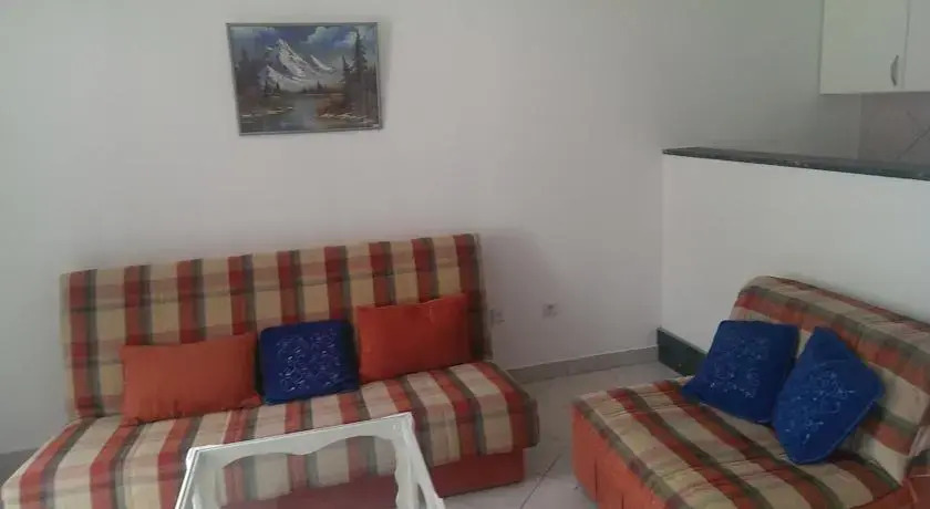 Доброта: Apartments Prčanj