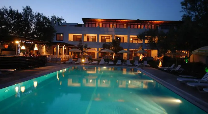 Кучуккую: Oksijen Motel